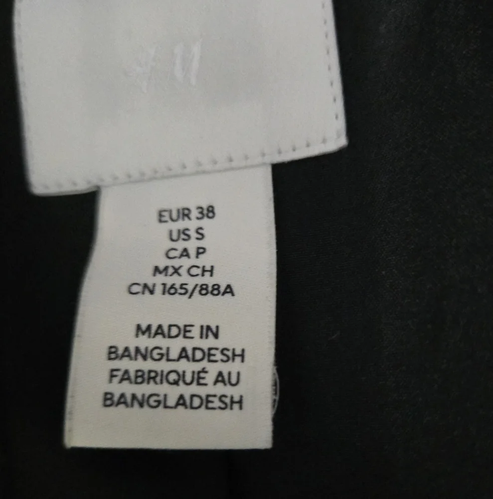 H&M Black Blazer Tailored Suit Jacket - Picture 7 of 7